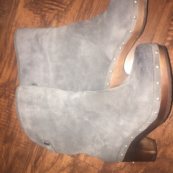 Ugh Heeled Boots - Picture 1 of 4